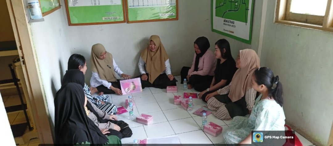 Memberikan edukasi tentang pentingnya 1000 hpk di masa pertumbuhan