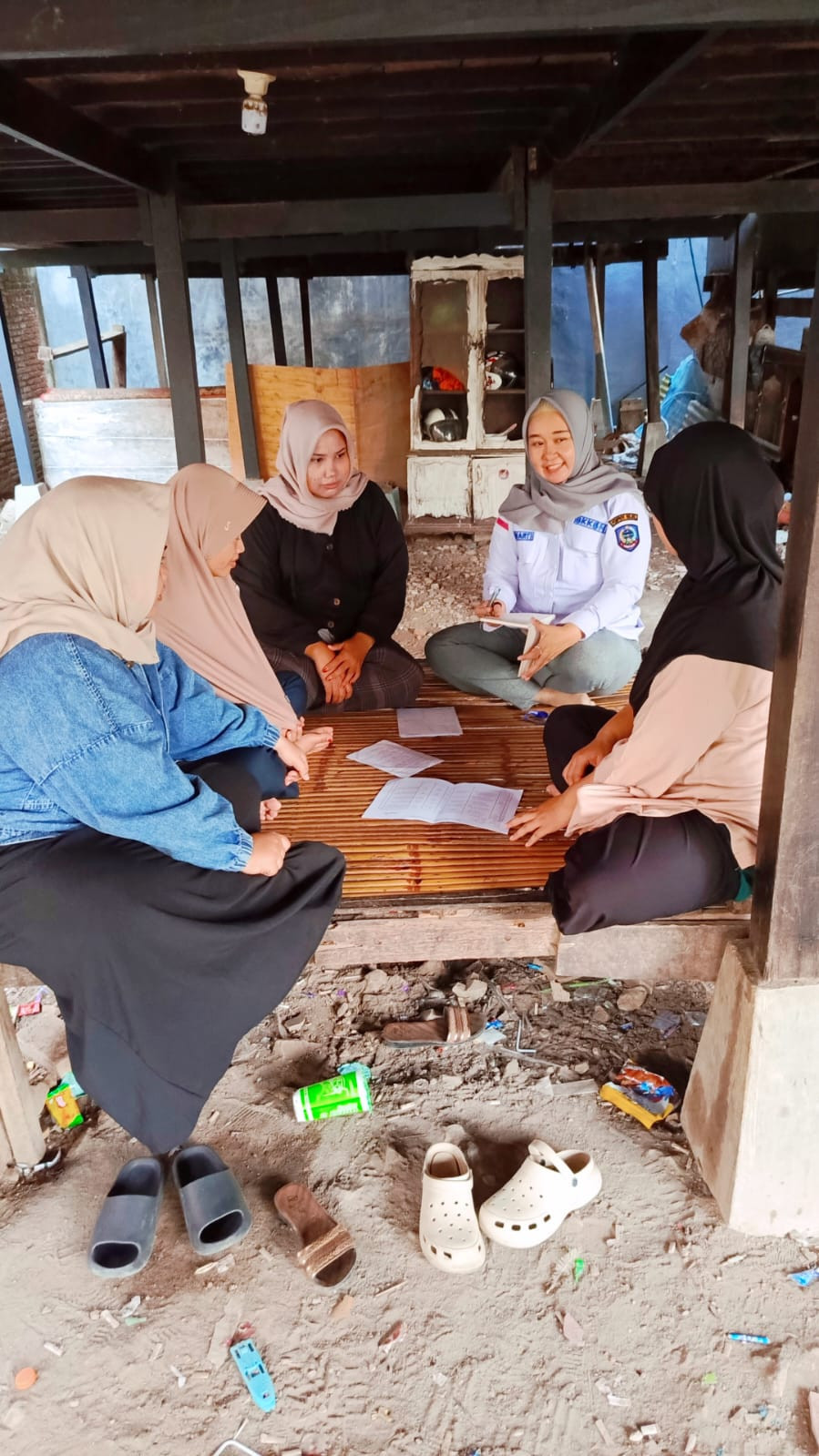 Kegiatan Monitoring Rencana Kerja dan Capaian Program Kampung KB Desa Letta,.