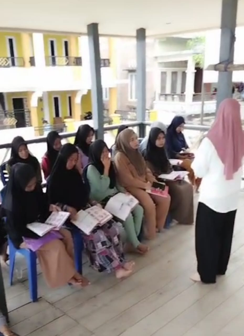 Melakukan Pembinaan Poktan BKR