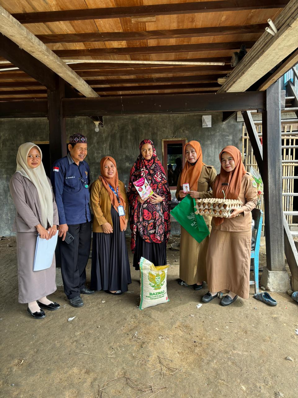 Pemberian tambahan asupan gizi bagi ibu hamil kurang energi kronik (KEK)