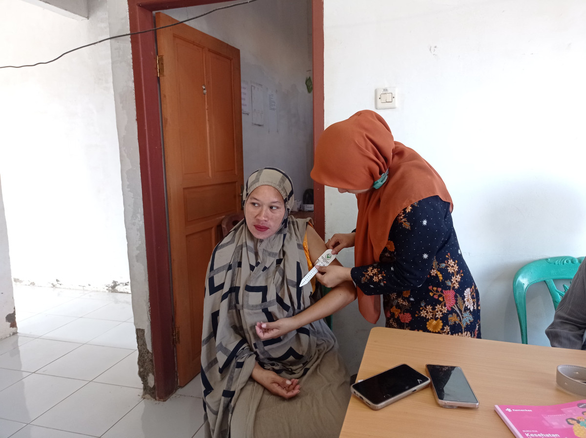 Pemeriksaan dan pendampingan kepada ibu hamil