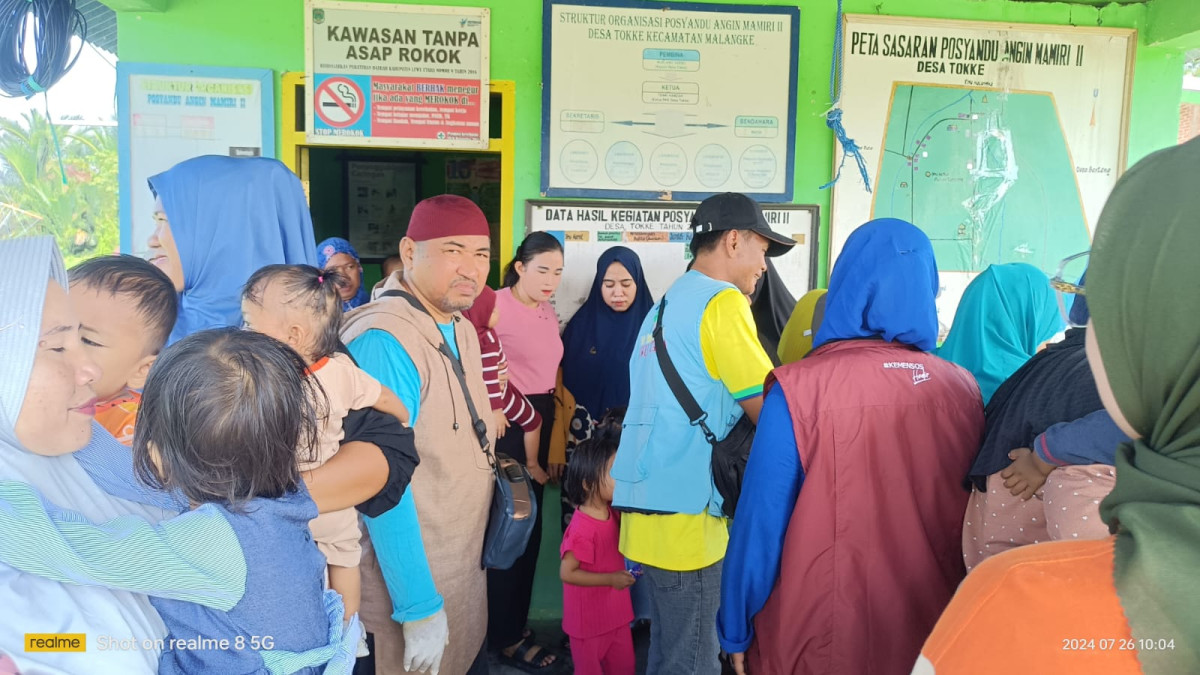 KEGIATAN PEKAN IMUNISASI NASIONAL (PIN) POLIO DESA TOKKE