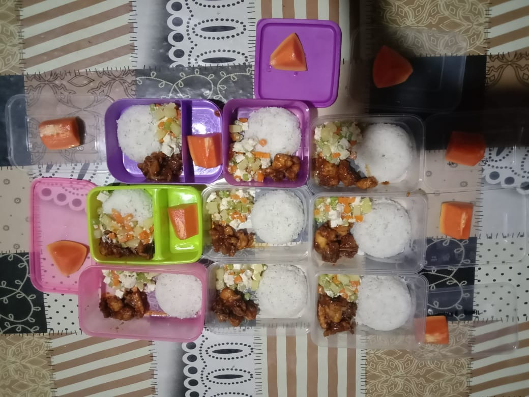 KEGIATAN PEMBERIAN PMT BAGI SASARAN STUNTING DESA TOKKE