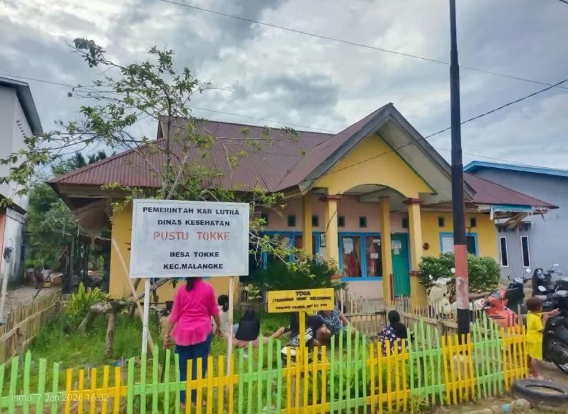 KEGIATAN GOTONG ROYONG BERSAMA KADER DESA TOKKE