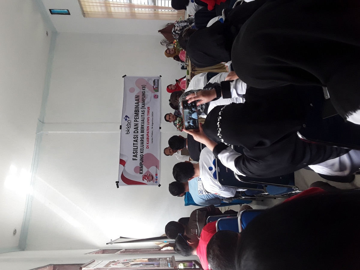 Fasilitasi dan pembinaan kampung keluarga berkualitas