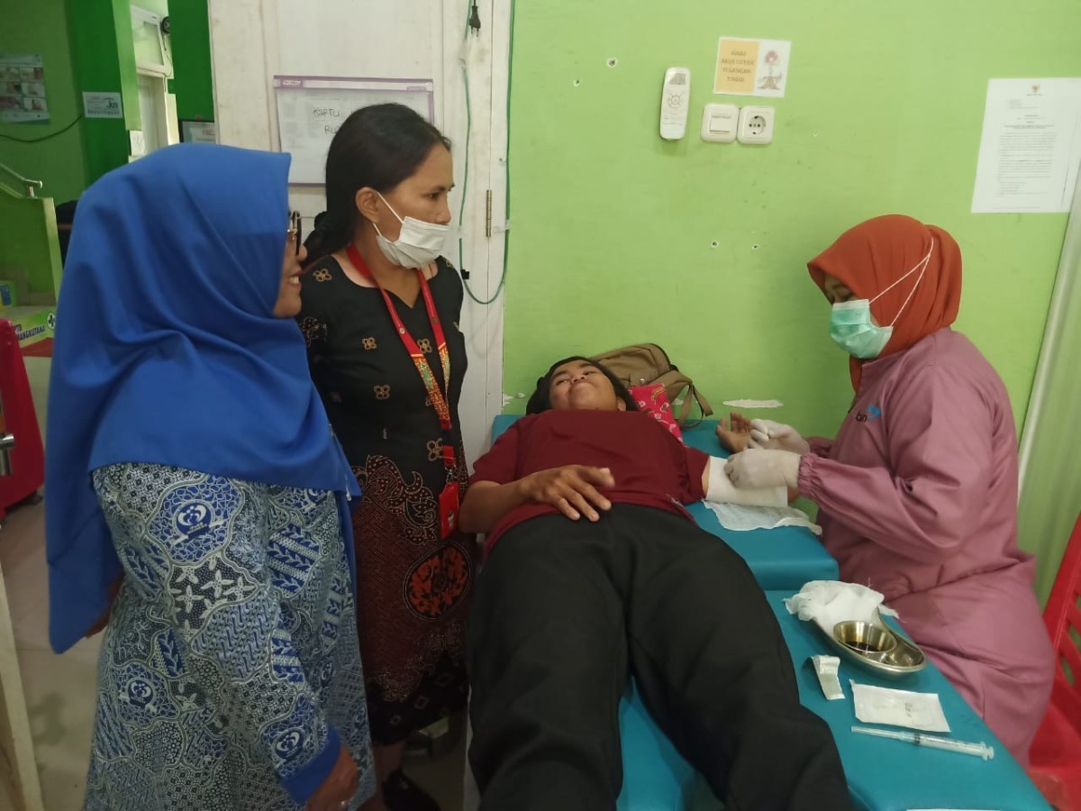 Pemdampingan calon akseptor dalam pelayanan KB