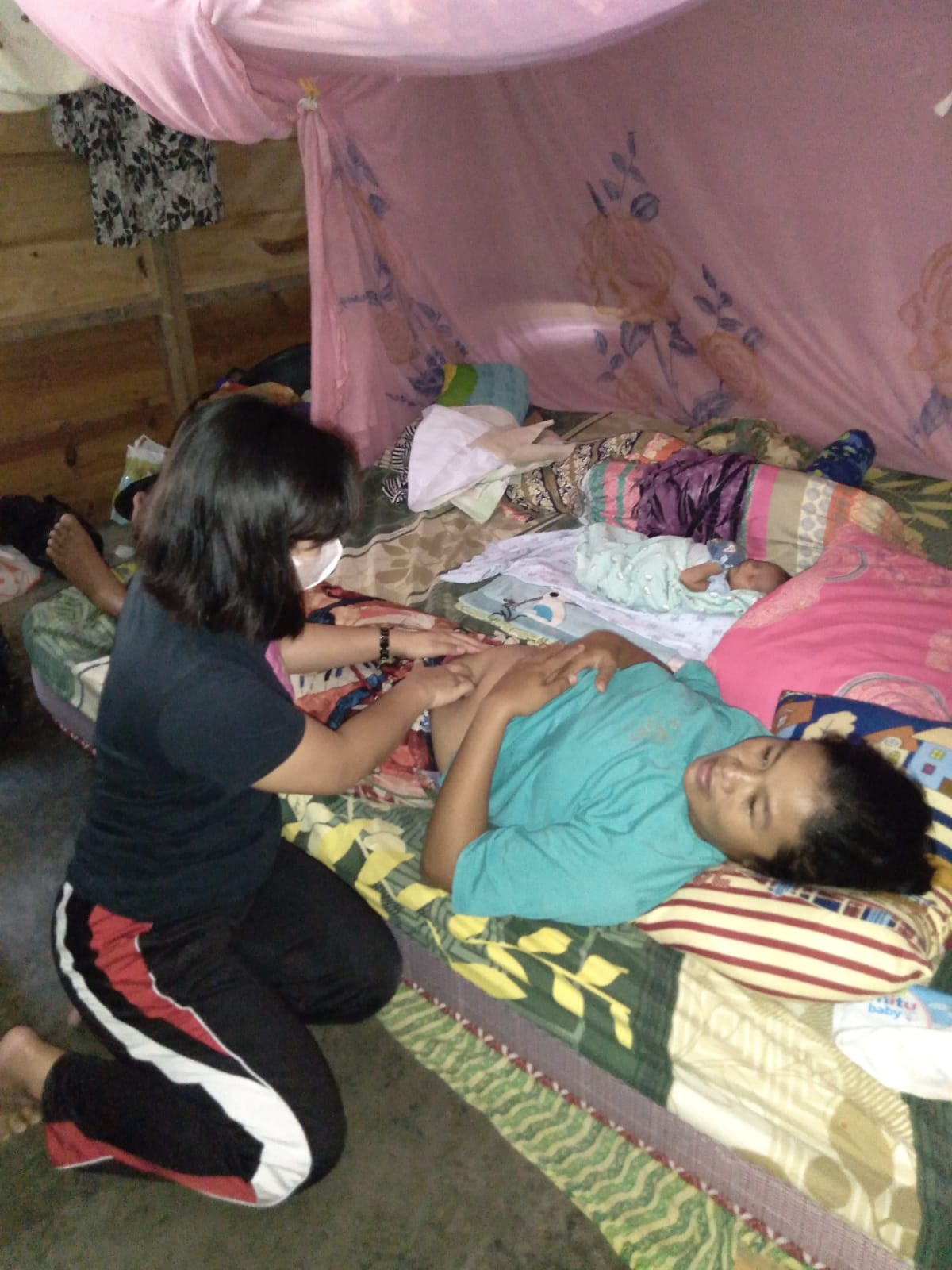 pemeriksaan ibu nifas pasca persalinan