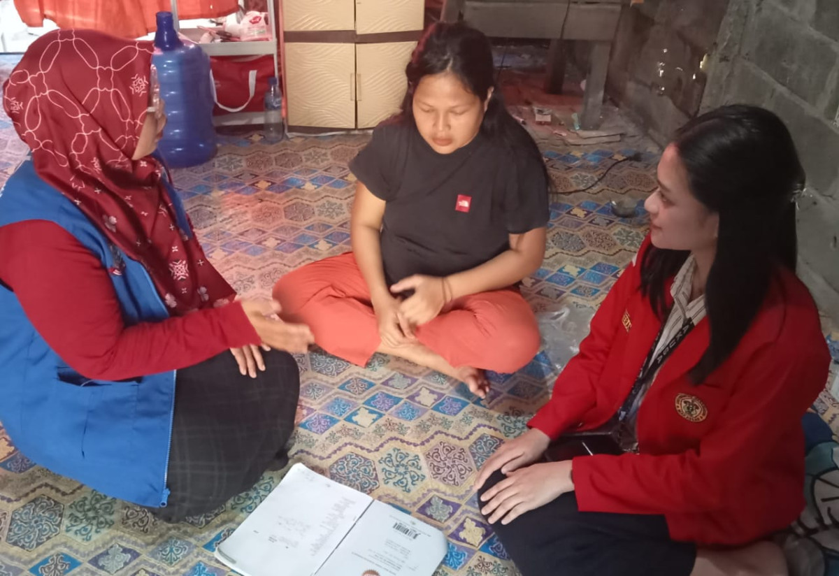 Mendampingi mahasiswa ke rumah bumil