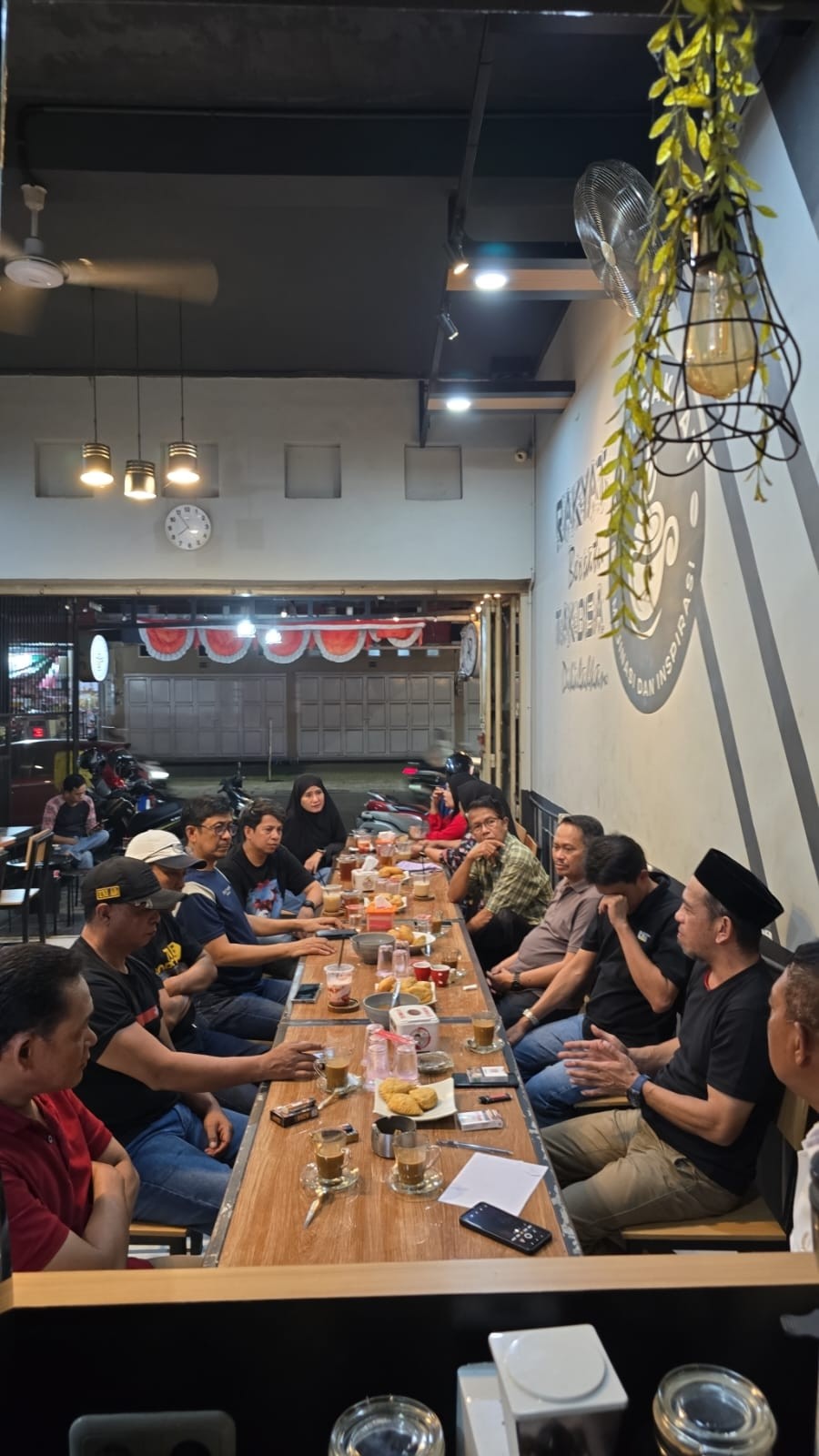 Rapat Warga RT 3 pesona