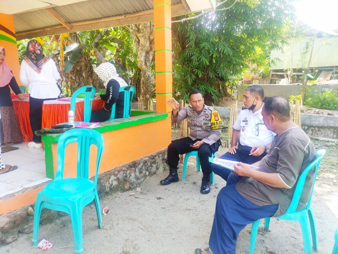 Kegiatan Posyandu di Jln. Keterampilan dihadiri oleh warga RT 02 RW 02, Tenaga Medis Puskesmas Lumpue, Kader Posyandu Cenderawasih 03, kader Tim Pengerak PKK Cappa Galung, pengurus Kampung KB dan FKS Cappa Galung