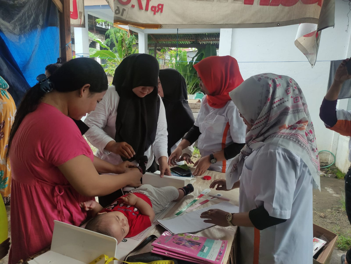 Kegiatan Posyandu di Jln. Pinisi (Posyandu Cenderawasih 6) dihadiri oleh warga RW 05, Tenaga Medis Puskesmas Lumpue, Kader Posyandu Cenderawasih 06, kader Tim Pengerak PKK Cappa Galung, pengurus Kampung KB dan FKS Cappa Galung