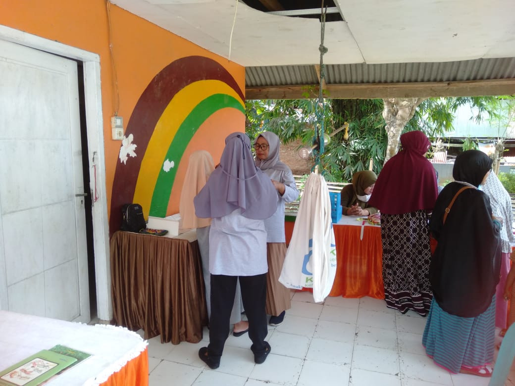 Monitoring Pelaksanaan Posyandu