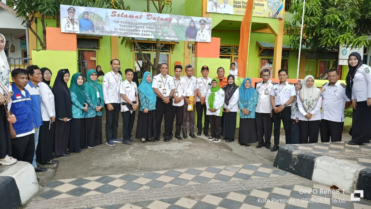 Menerima Kunjungan Tim Penilai Kota Parepare dalam Rangka Lomba Kelurahan di Sekretariat Kamp. KB "Geddongnge" Cappa Galung