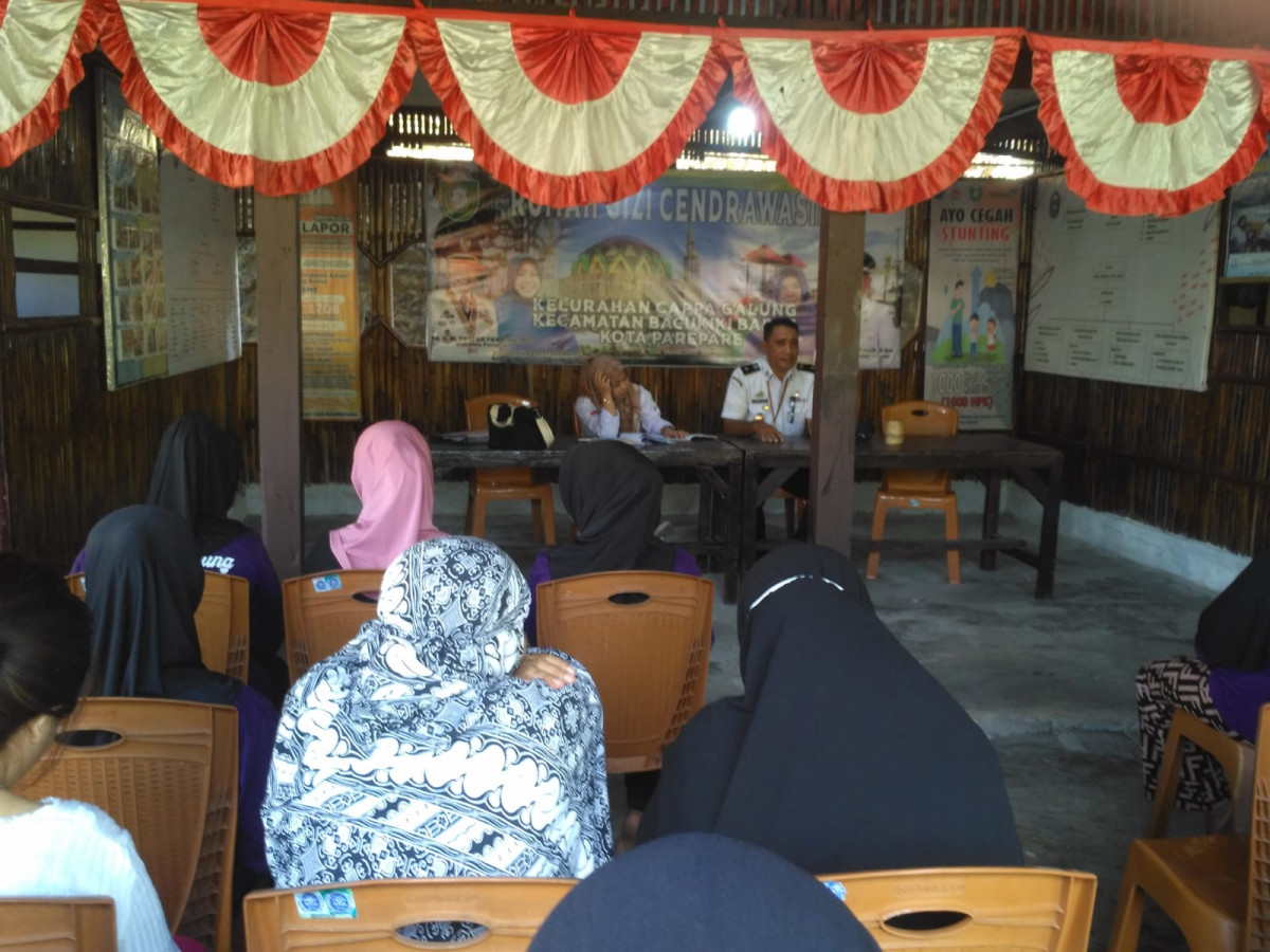 Melaksanakan Pendampingan Kelompok PKH