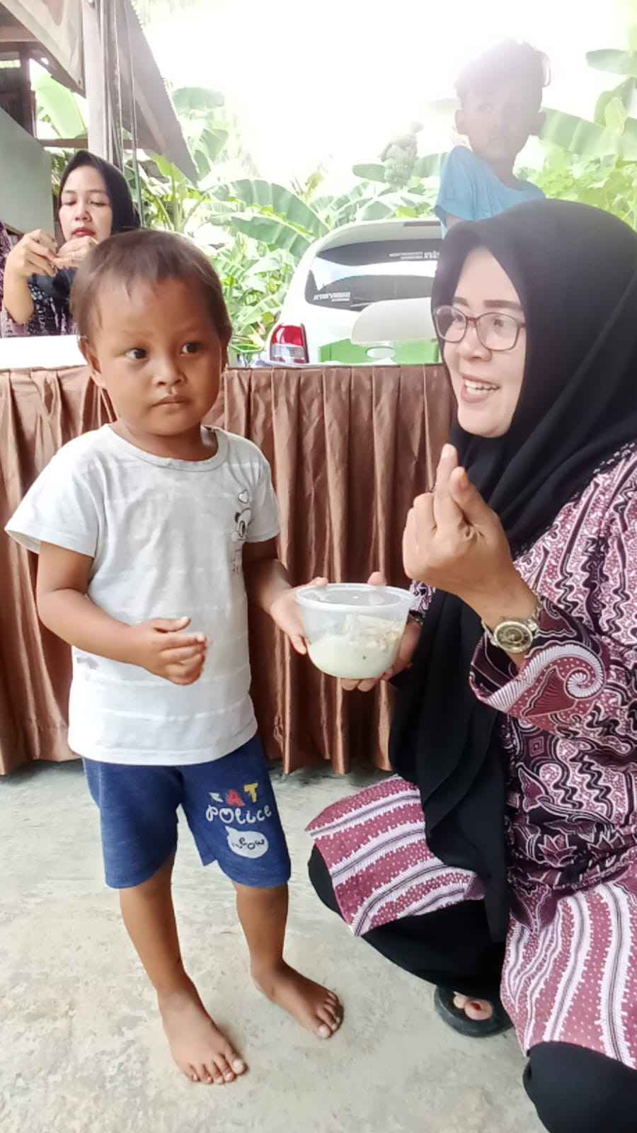 Melaksanakan DASHAT kepada Bumil KEK dan Baduta/Balita Berisiko & Stunting di Wilayah RT 01 RW 05 oleh Kader Posyandu Cenderawasih 6, OPD