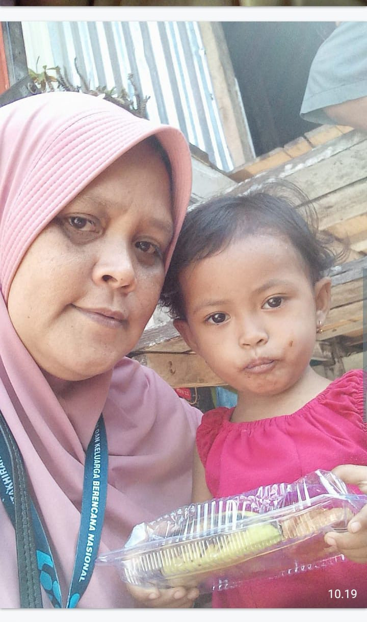 Melaksanakan DASHAT kepada Bumil KEK dan Baduta/Balita Berisiko & Stunting di Wilayah RW 3 oleh Kader Posyandu Cenderawasih 5