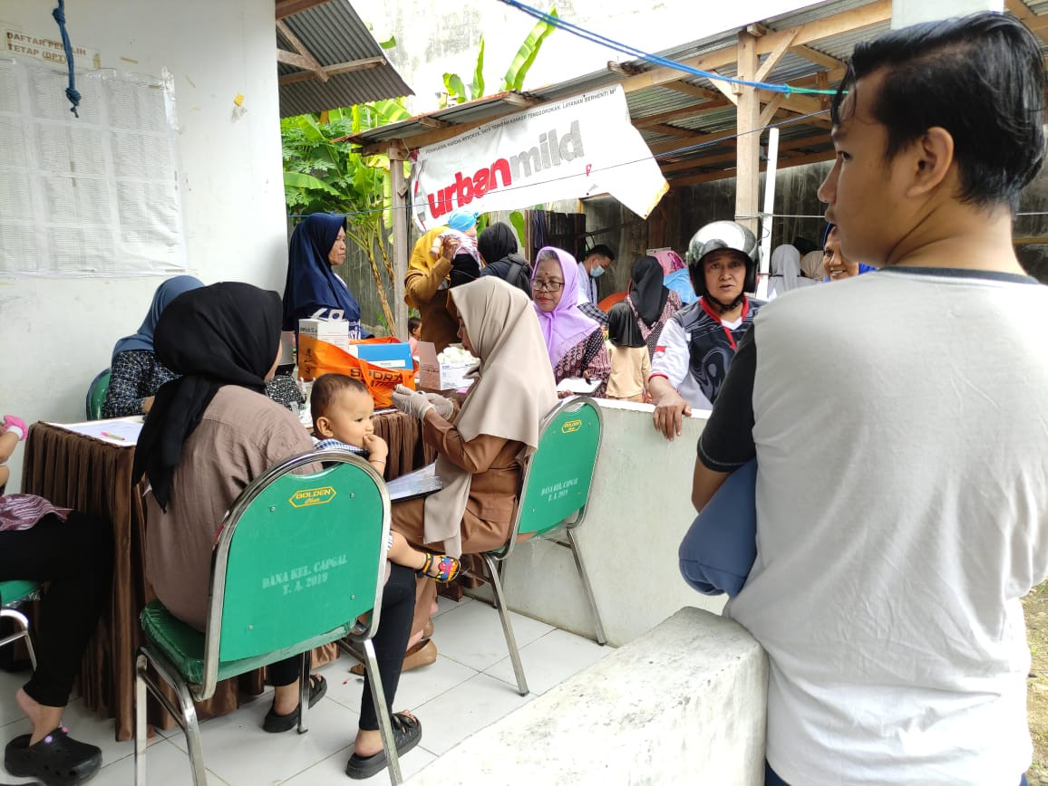 Monitoring Kegiatan Posyandu Cenderawasih 6 yang dihadiri oleh Ketua TP. PKK, Tenaga Kesehatan UPTD Puskesmas Lumpue, Ketua RT dan RW 05, Kader Posyandu,  OPD KB Cappa Galung dan Pengurus Kamp. KB "Geddongnge" beserta warga masyarakat