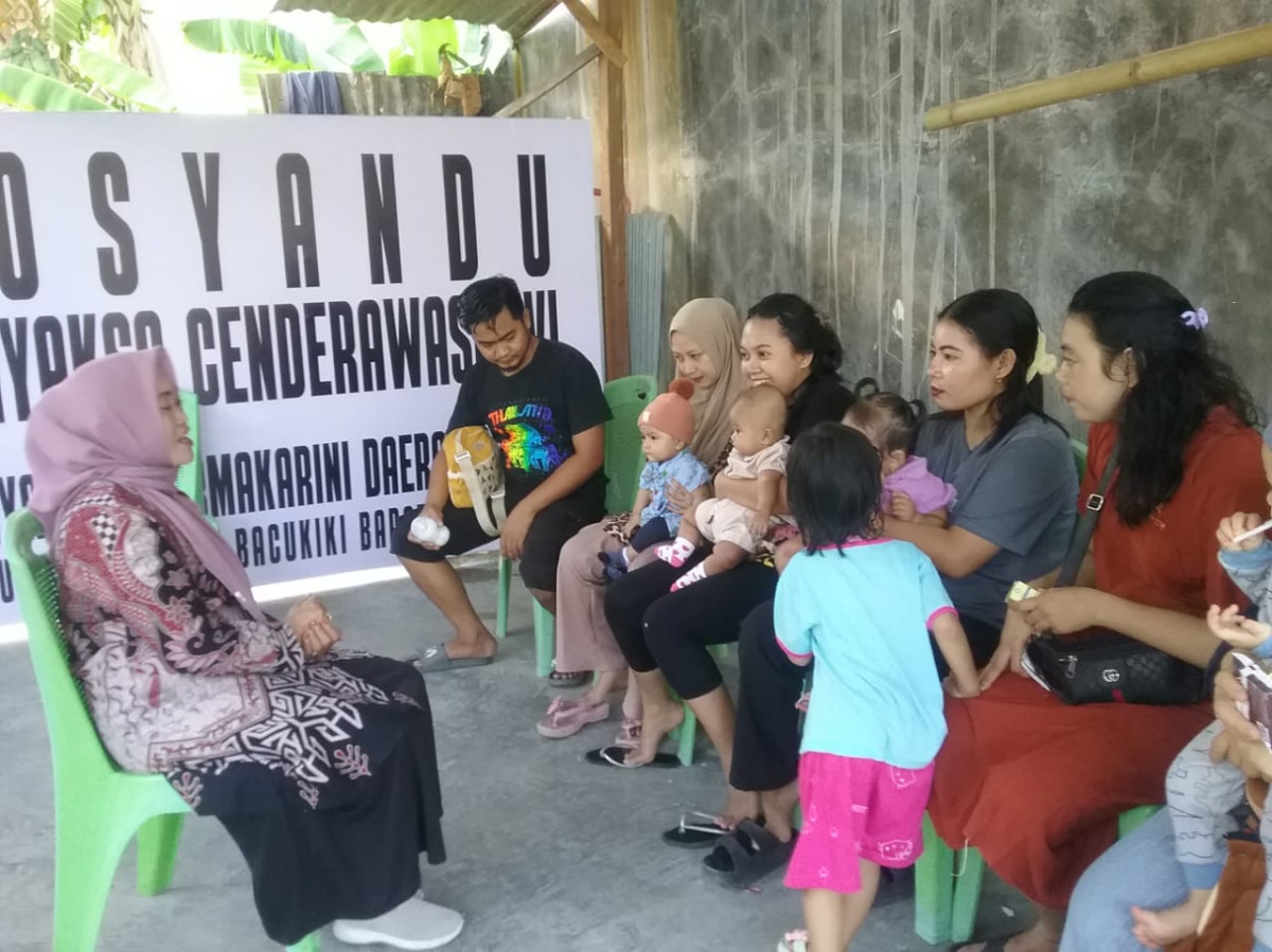 Mengikuti Bina Keluarga Balita (BKB)