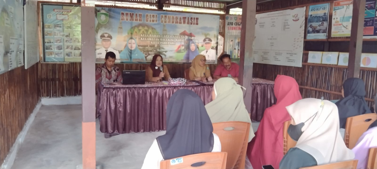 Mengikuti Kegiatan Bina Keluarga Lansia (BKL)