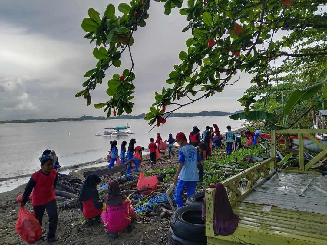Pemberian Pendidikan Dasar dan Menengah