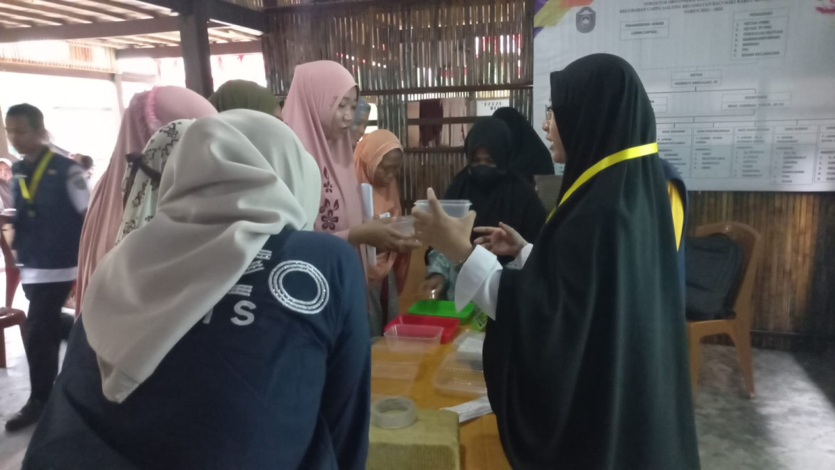 Workshop dan Pembagian Media Tanam Microgreen untuk Ibu-Ibu yang Memiliki Baduta/Balita Berstatus Gizi Kurang atau Gizi Buruk