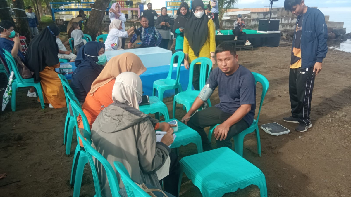 Pemeriksaan Kesehatan Gratis di Kawasan PantaiKu Cappa Galung