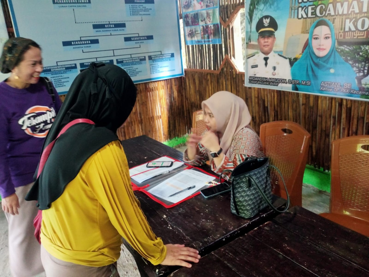 Melaksanakan Pertemuan Rutin Kelompok PKH