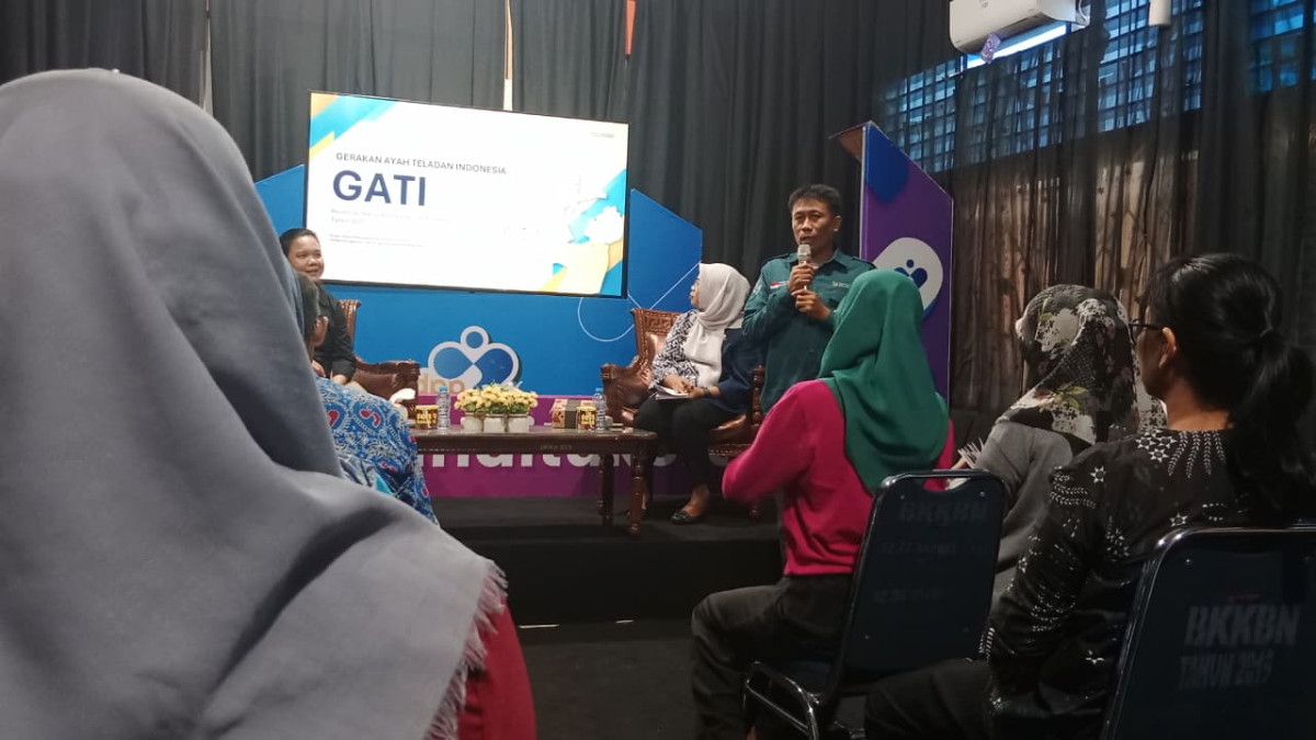 Sosialisasi dan Launching TAMASYA oleh Kepala Dinas BKKBN Prov. Sulsel, Kepala Dinas dan Sekretaris Dinas BKKBN kota Parepare beserta jajaran, Penyuluh KB se-kota Parepare, dan Pengurus Kamp. KB se-kota Parepare