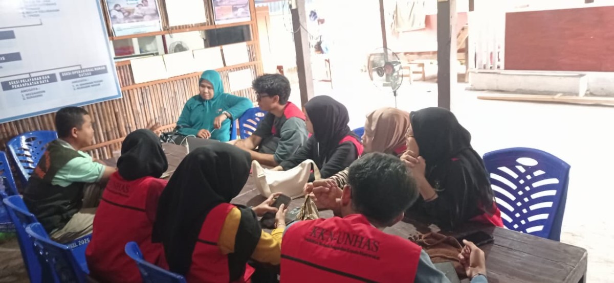 Rapat Koordinasi terkait Sosialisasi dan Action Plan RKM Tahun 2026 oleh Pengurus RDK Capgal, Pengurus Kamp. KB "Geddongnge", Bidan Kelurahan dan Mahasiswa KKN UNHAS Ang. 115