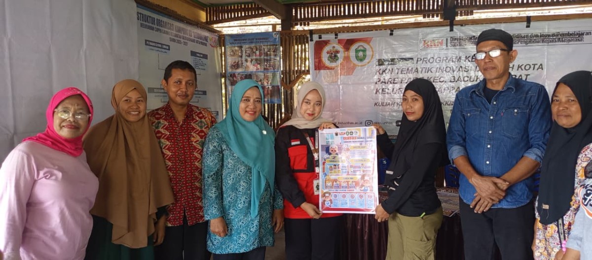 Melaksanakan Workshop Peningkatan Kesadaran Lingkungan Dalam Upaya Pencegahan DBD oleh unsur kelurahan, Kader Posyandu, Pengurus Kamp. KB "Geddongnge" dan Mahasiswa KKN UNHAS 115