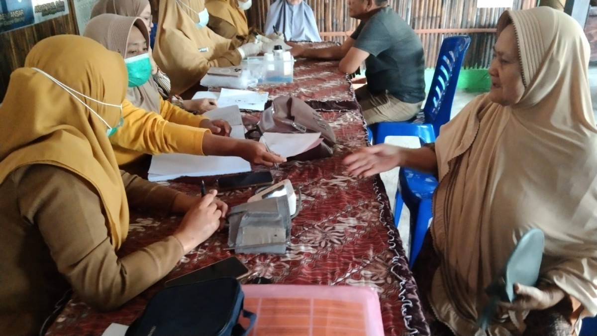 Melaksanakan Kegiatan Lansia Sehat Melalui Program SIDAYA