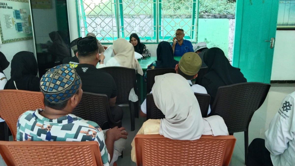 Melaksanakan Bimbingan Calon Pengantin (CATIN)