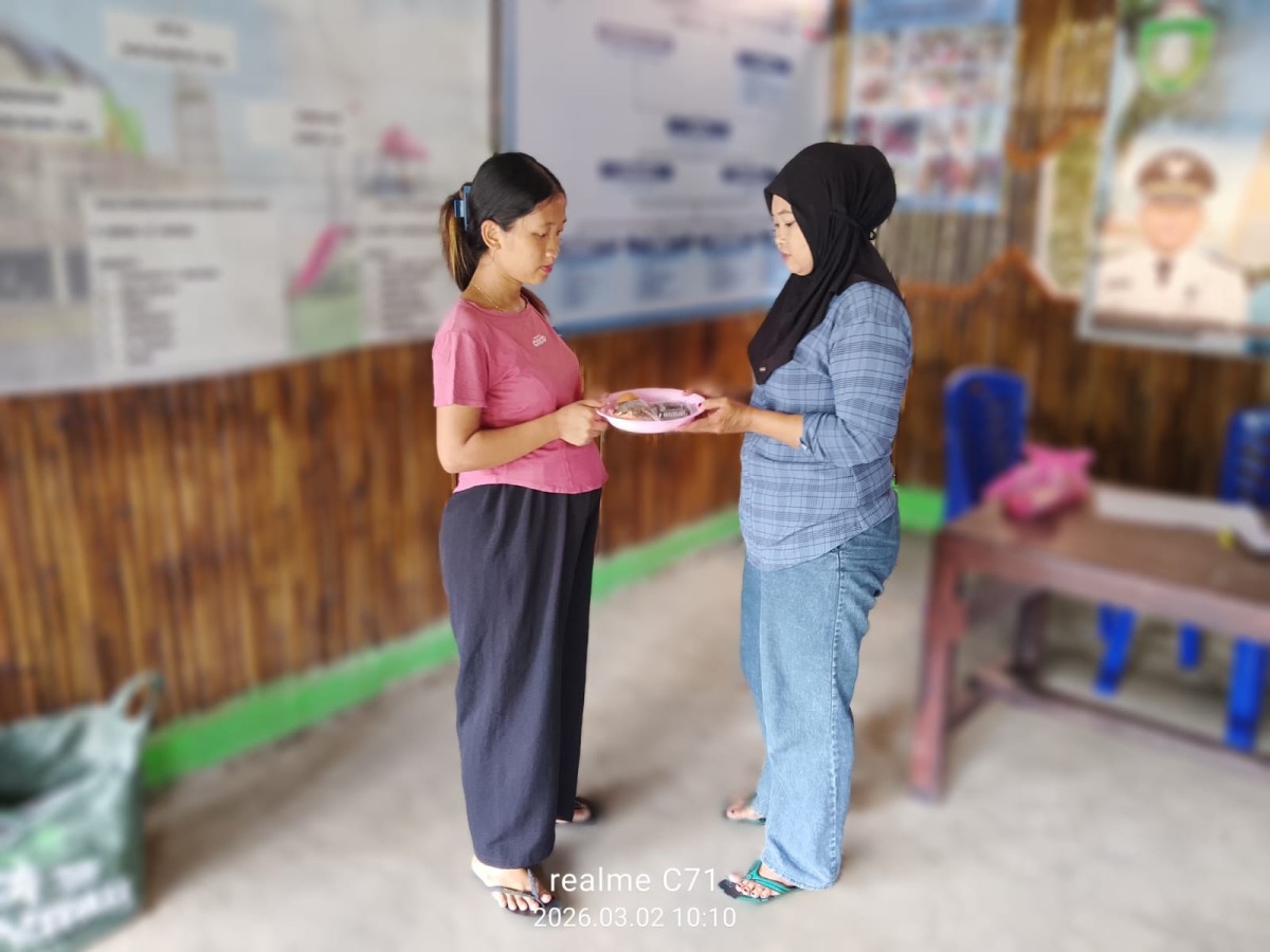 Melakukan Pemberian PMT Kategori B3