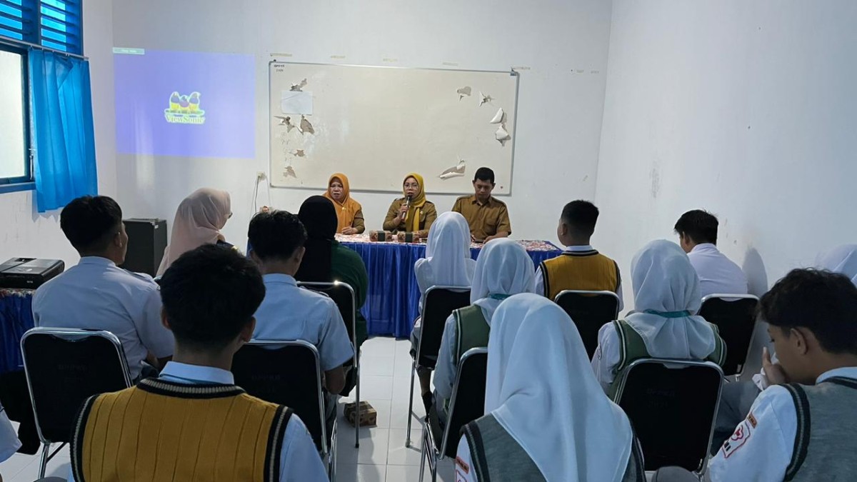 Melaksanakan Kegiatan PIK Remaja