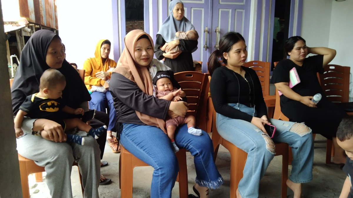Pemberian KIE kepada Ibu dan Keluarga Baduta/Balita terkait PHBS dan Gizi Seimbang guna Penanganan Stunting