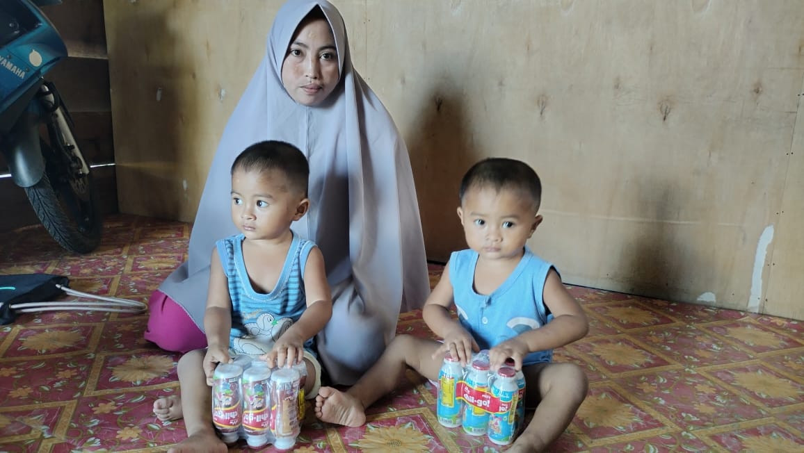 Pemberian Bantuan Susu Kepada Balita Resiko Stunting