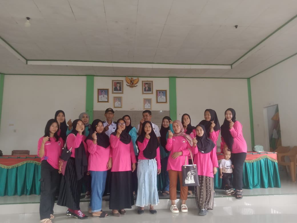 Melaksanakan Posyandu Aktif