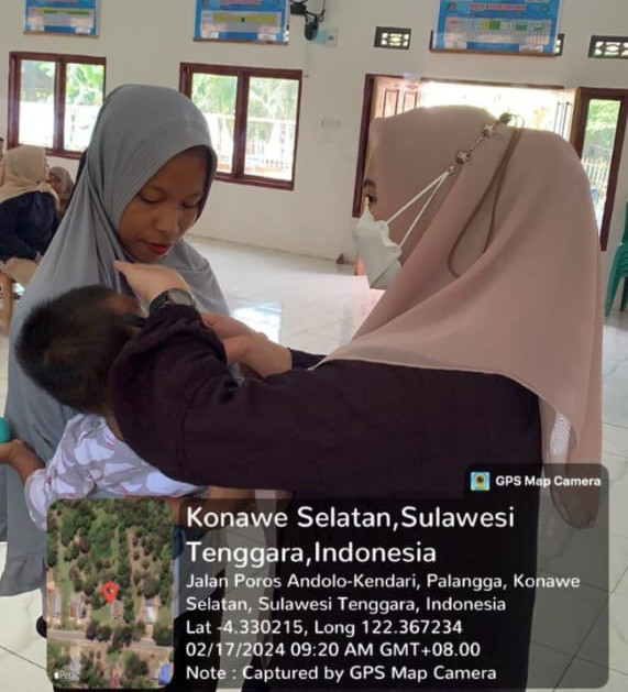 IMUNISASI PADA BALITA DESA KAMPUNG KELUARGA BERKUALITAS DESA EEWA