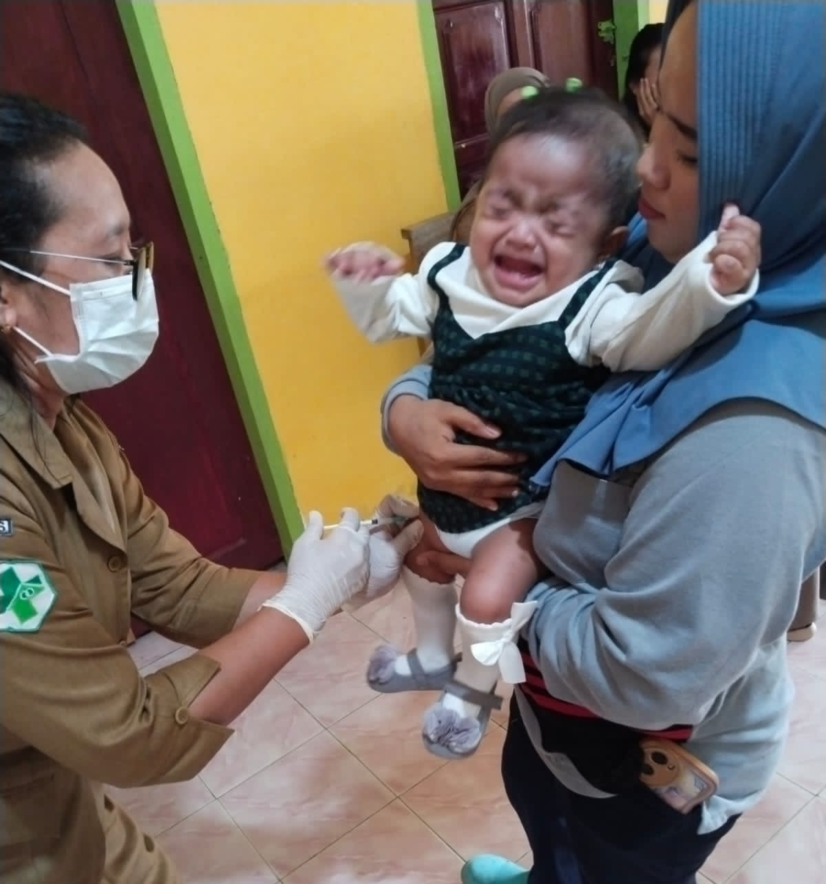 PEMBERIAN IMUNISASI BALITA