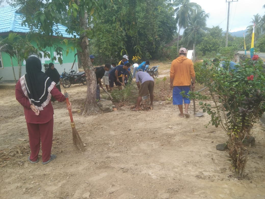 kegiatan gotong royong