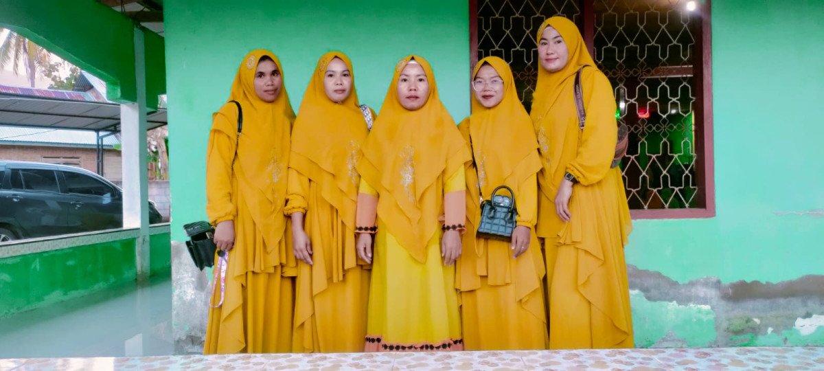 kegiatan majelis taklim desa rau rau