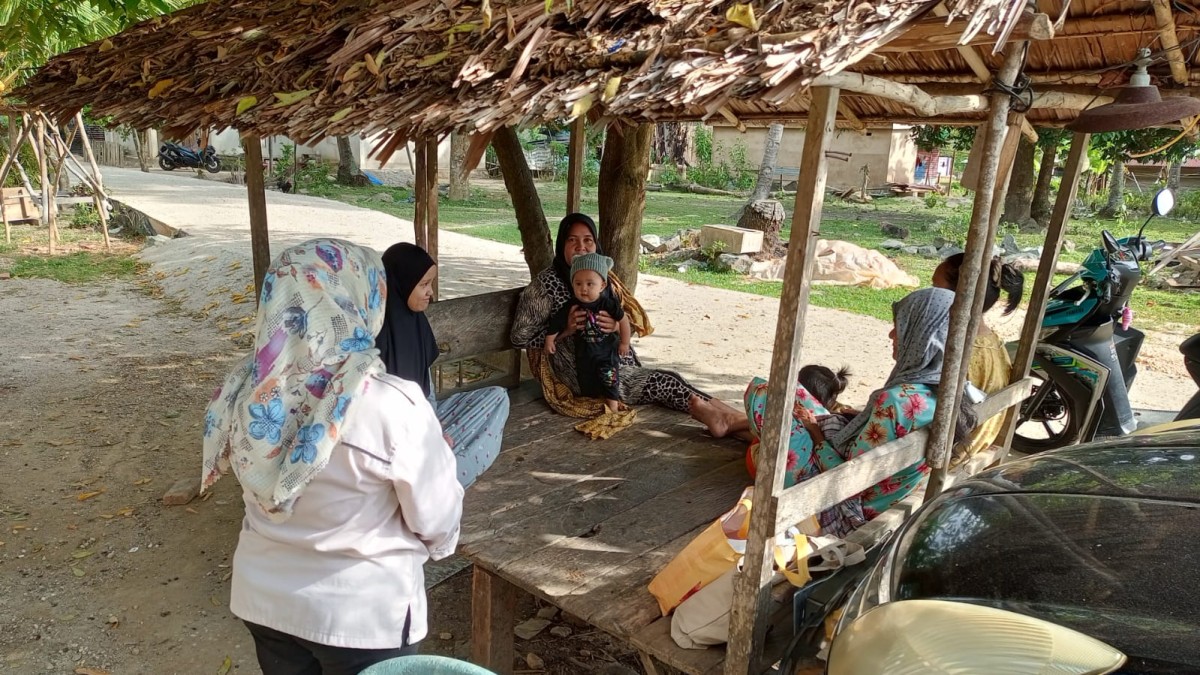 KEGIATAN PENYULUHAN KEPADA KADER LANSIA