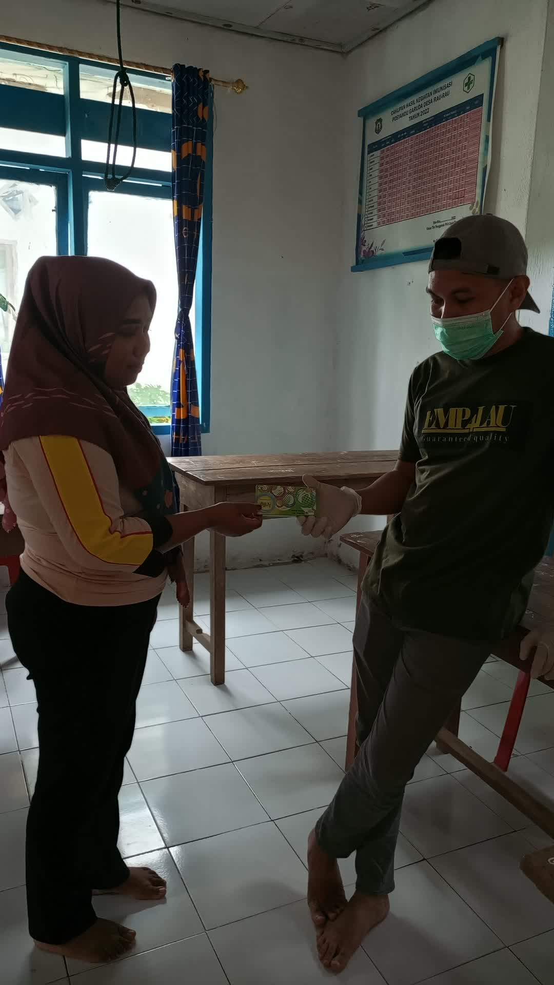 Fasilitasi Pemberian Alat Kontrasepsi Kondom