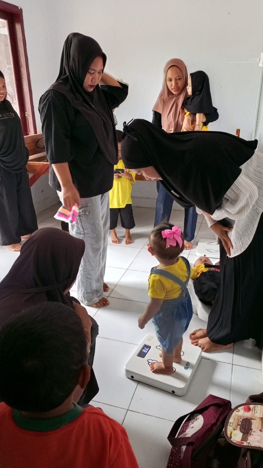 KEGIATAN POSYANDU BALITA