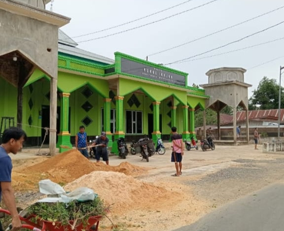Kegiatan rehab mesjid desa timbala
