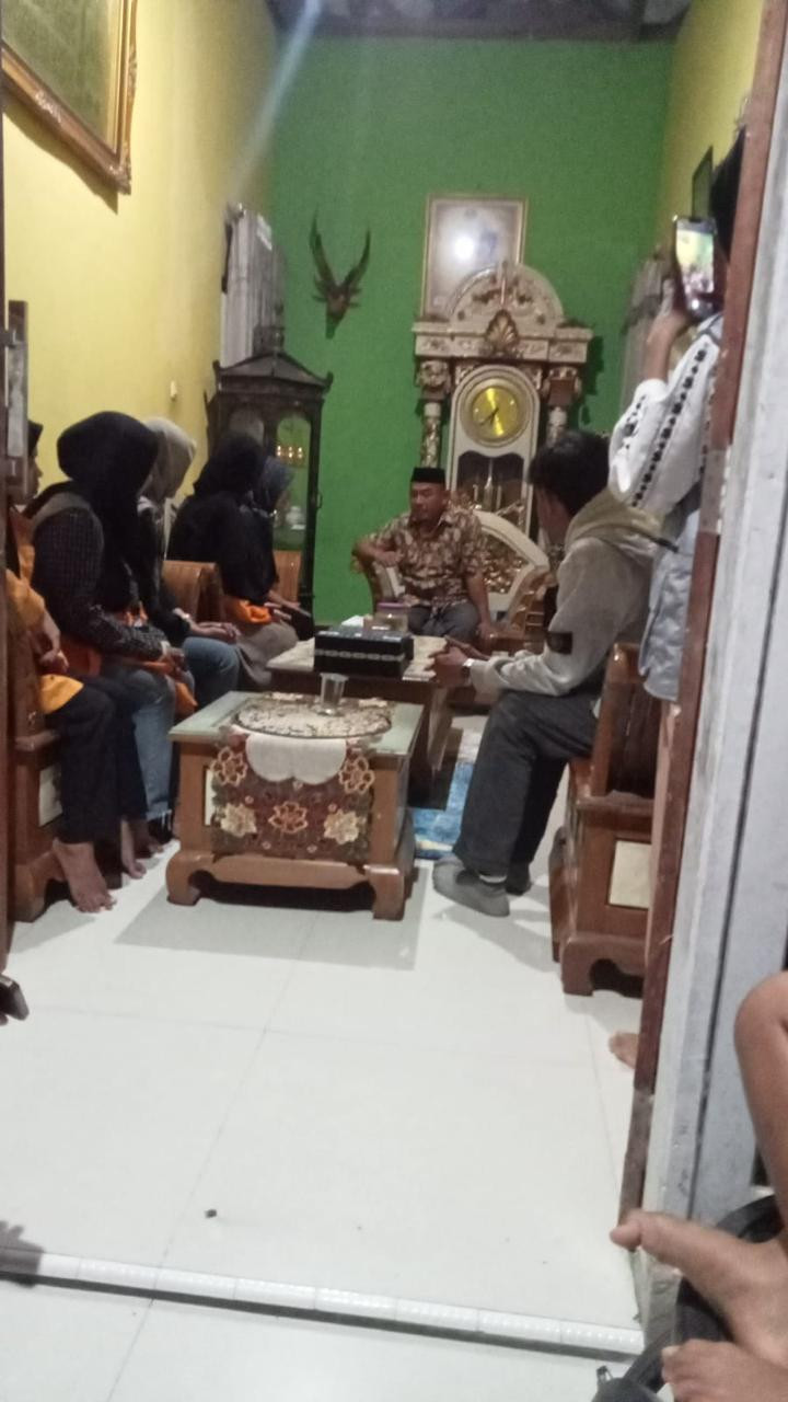 Penerimaan mahasiswa UHO di Desa lameong meong