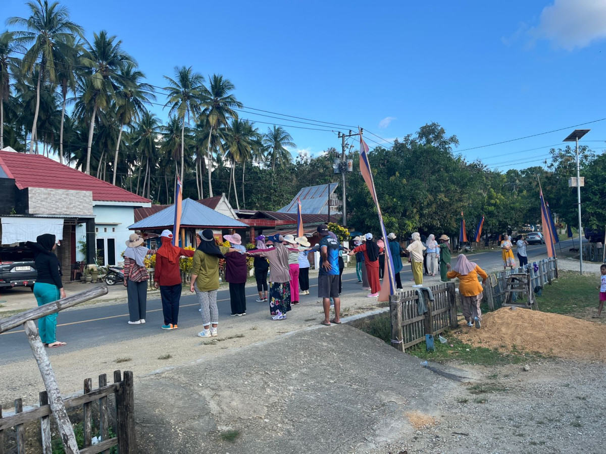 Persiapan latihan mengikuti lomba gerak jalan tingkat kecamatan