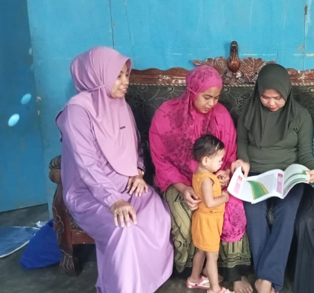 Pembinaan kelompok BKB terkait pengisian kartu kembang anak (KKA)