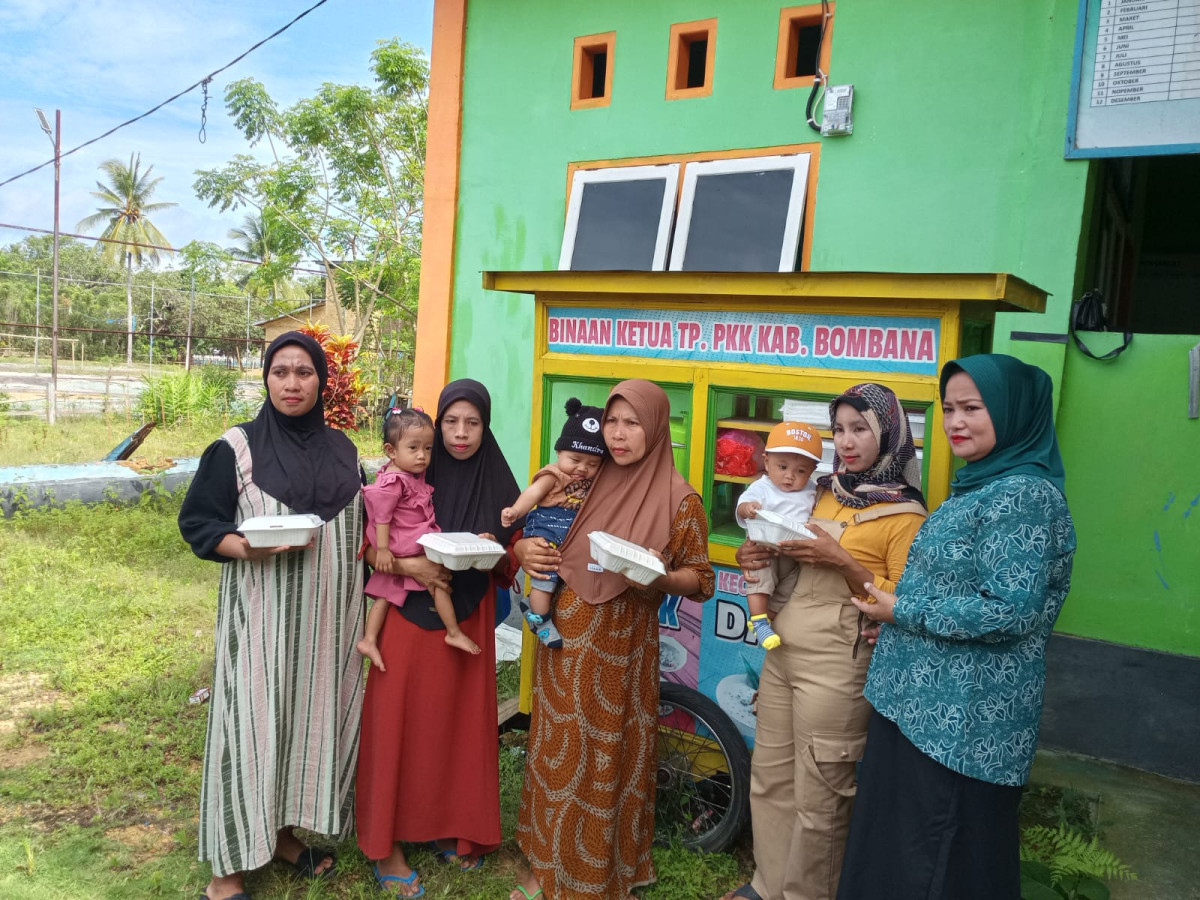 pemberian makanan tambahan kepada bayi dan balita