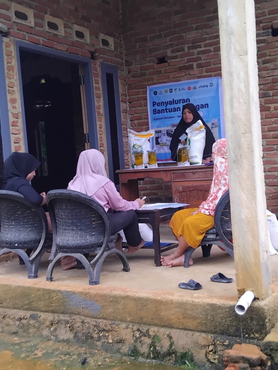 Penyaluran Bantuan Pangan